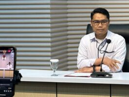 Pelaksana Tugas Deputi Penindakan dan Eksekusi Komisi Pemberantasan Korupsi Asep Guntur Rahayu saat memberikan keterangan di Gedung Merah Putih KPK, Jakarta, Senin (25/8/2025). (Dok. Istimewa)
