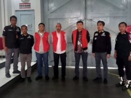 Tiga tersangka kasus dugaan korupsi pemberian kredit oleh PT Bank BJB, PT Bank DKI, dan PT Bank Jateng kepada PT Sritex Tbk dan entitas anak usaha dilimpahkan ke Kejaksaan Negeri Surakarta pada Selasa (16/9/2025). (Dok. Istimewa)