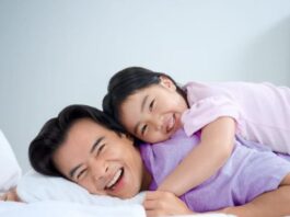 POTRET: Figur publik dan seorang ayah Dion Wiyoko untuk brand Expert Care. (Dok. Istimewa)