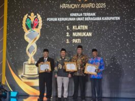 POTRET: Kemenag Pati Antar FKUB Raih Peringkat III Harmony Award 2025. (Dok. Istimewa)