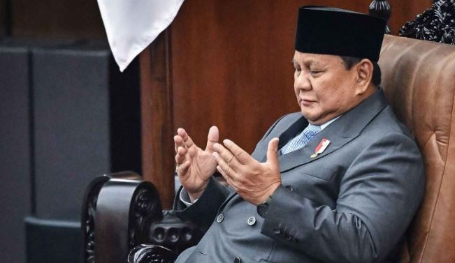 Pidato Presiden Prabowo di Senayan dari riuh kritik ke politik hasil POTRET: Presiden Prabowo Subianto berdoa sebelum menyampaikan pidato dalam Sidang Tahunan MPR RI dan Sidang Bersama DPR-DPD RI Tahun 2026 di Kompleks Parlemen, Jakarta, Jumat (14/8/2026). (Dok. Istimewa)