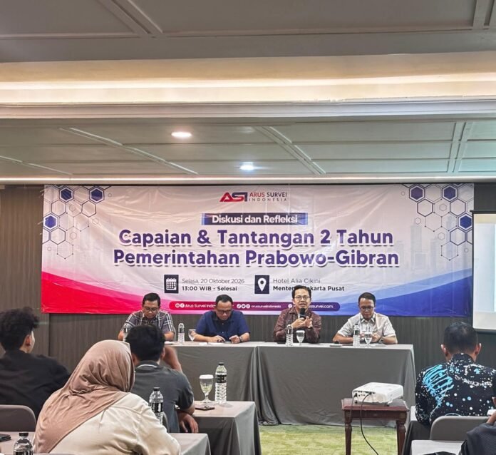 Diskusi dan refleksi bertajuk “Capaian & Tantangan 2 Tahun Pemerintahan Prabowo-Gibran” yang diselenggarakan Arus Survei Indonesia (ASI) di Hotel Alia Cikini, Jakarta pada Selasa, 20 Oktober 2026. (Dok. Istimewa)